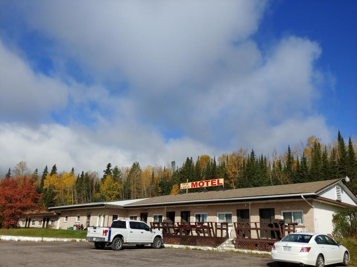 Pinecrest Motel Nipigon Екстер'єр фото